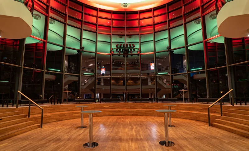 Die Fledermaus with Clair Obscur and  Boris Aljinovic