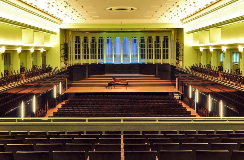  Bremen Philharmoniker - Das große Benefizadventskonzert